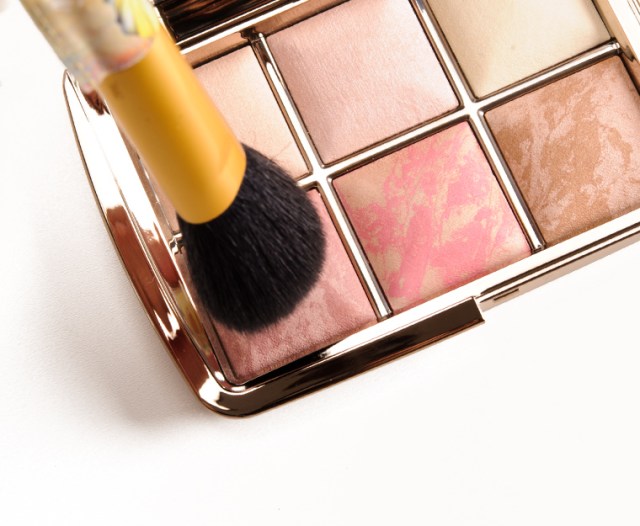 hourglass_ambientedit011